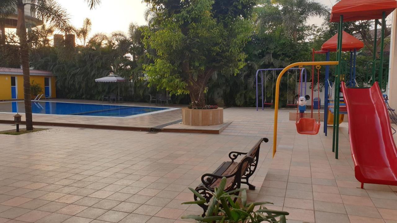 Resort Silver Hills ロナバラ エクステリア 写真